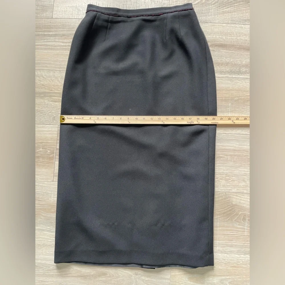 Kasper & Company ASL Burgundy & Black Skirt Suit | Women’s 14